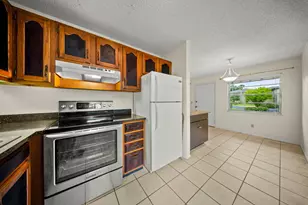 8 Lake Vista Trail, Port Saint Lucie, FL 34952 - Photo 13