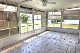 3701 Sleepy Hollow Ln, Port Saint Lucie, FL 34952 - Photo 21