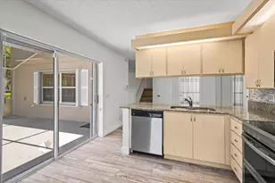 2846 SW Lakemont Pl, Palm City, FL 34990 - Photo 11