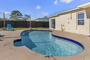 150 Princess Dr, Port Saint Lucie, FL 34952 - Photo 23