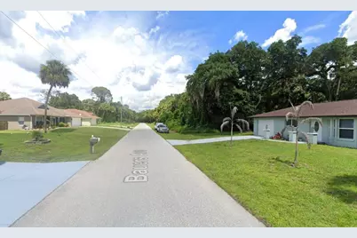 16459 Bauers Avenue, Port Charlotte, FL 33954 - Photo 5