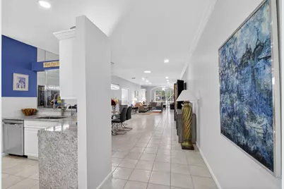 10853 Royal Caribbean Circle, Boynton Beach, FL 33437 - Photo 5