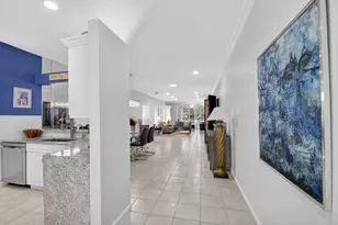 10853 Royal Caribbean Cir, Boynton Beach, FL 33437 - Photo 5