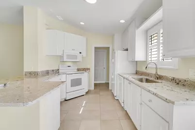 10628 SW Hartwick Drive, Port Saint Lucie, FL 34987 - Photo 9