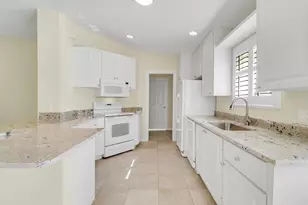 10628 SW Hartwick Dr, Port Saint Lucie, FL 34987 - Photo 9