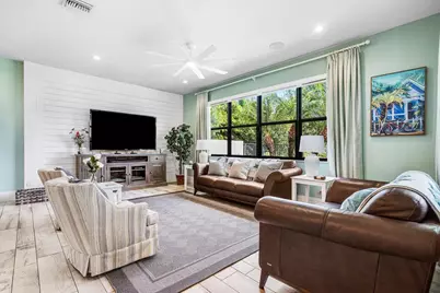 7611 Moonrise Drive, Lake Worth, FL 33467 - Photo 9