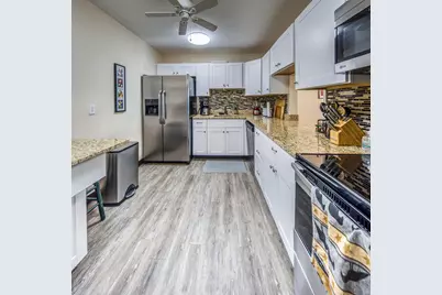 1516 S Lakeside Drive #205, Lake Worth Beach, FL 33460 - Photo 11