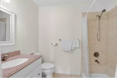 13984 Via Flora #B, Delray Beach, FL 33484 - Photo 23