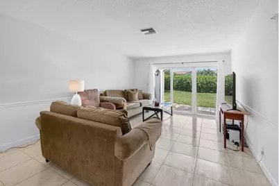 13984 Via Flora #B, Delray Beach, FL 33484 - Photo 13