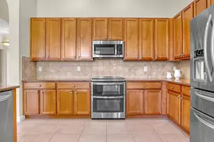 819 SW Bromelia Terrace, Stuart, FL 34997 - Photo 9