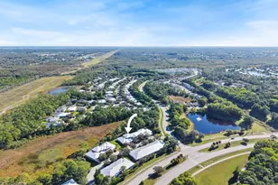 624 NE Bent Paddle Ln, Port Saint Lucie, FL 34983 - Photo 31