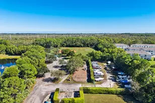 624 NE Bent Paddle Ln, Port Saint Lucie, FL 34983 - Photo 41