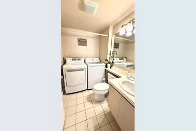 40 Essex Ct #C, Royal Palm Beach, FL 33411 - Photo 9