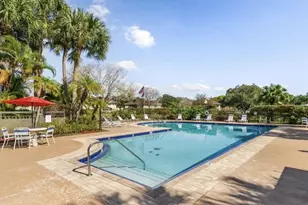 40 Essex Ct, Royal Palm Beach, FL 33411 - Photo 17