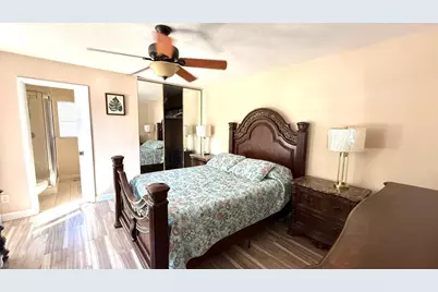 40 Essex Ct #C, Royal Palm Beach, FL 33411 - Photo 11