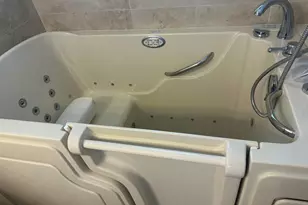 11922 SW Crestwood Cir, Port Saint Lucie, FL 34987 - Photo 11