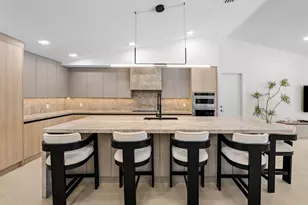 8090 Twin Lake Dr, Boca Raton, FL 33496 - Photo 23