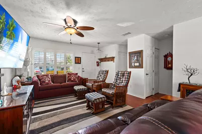 6661 Nuevo Lagos, Fort Pierce, FL 34951 - Photo 9