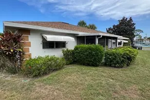 1023 Pheasant Run Dr, Fort Pierce, FL 34982 - Photo 31