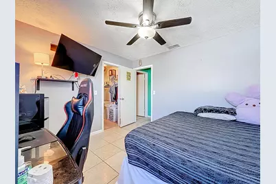 650 SW Lucero Drive, Port Saint Lucie, FL 34983 - Photo 13