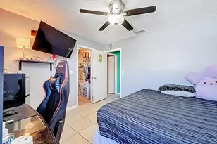 650 SW Lucero Dr, Port Saint Lucie, FL 34983 - Photo 13