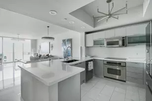 2650 Lake Shore Dr, Riviera Beach, FL 33404 - Photo 3