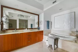 2650 Lake Shore Dr, Riviera Beach, FL 33404 - Photo 13