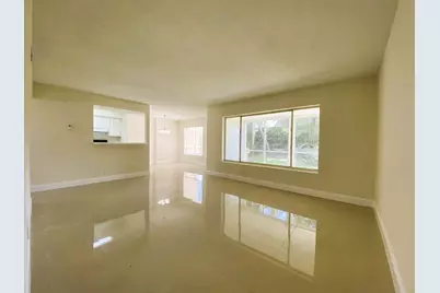 815 W Boynton Beach Boulevard #7-102, Boynton Beach, FL 33426 - Photo 7