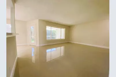 815 W Boynton Beach Boulevard #7-102, Boynton Beach, FL 33426 - Photo 17
