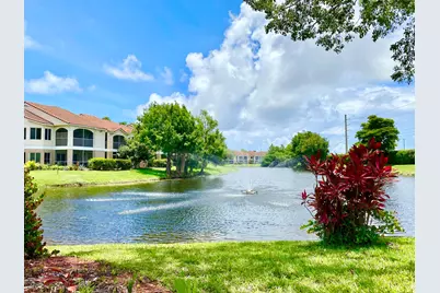 815 W Boynton Beach Boulevard #7-102, Boynton Beach, FL 33426 - Photo 23