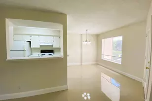 815 W Boynton Beach Blvd, Boynton Beach, FL 33426 - Photo 9