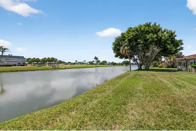 360 Seville O, Delray Beach, FL 33446 - Photo 21