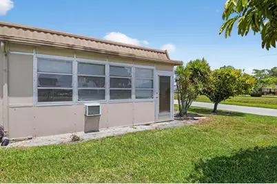360 Seville O, Delray Beach, FL 33446 - Photo 19