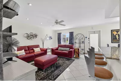 360 Seville O, Delray Beach, FL 33446 - Photo 3