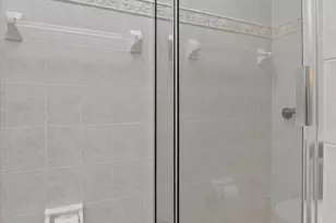 102 Normandy Ln, Delray Beach, FL 33484 - Photo 15