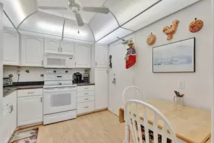 10777 W Sample Rd, Coral Springs, FL 33065 - Photo 7