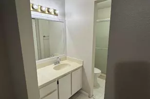 7626 Tahiti Ln, Lake Worth, FL 33467 - Photo 11