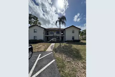 7626 Tahiti Lane #204, Lake Worth, FL 33467 - Photo 1