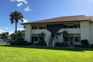 6303 SE Williamsburg Dr, Hobe Sound, FL 33455 - Photo 1