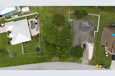 5522 NW Cordrey Street, Port Saint Lucie, FL 34986 - Photo 3