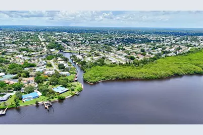 702 SE Adams Court, Port Saint Lucie, FL 34984 - Photo 101