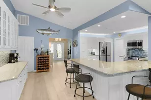 702 SE Adams Ct, Port Saint Lucie, FL 34984 - Photo 19