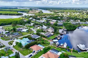 702 SE Adams Ct, Port Saint Lucie, FL 34984 - Photo 77