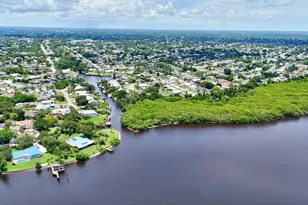 702 SE Adams Ct, Port Saint Lucie, FL 34984 - Photo 101