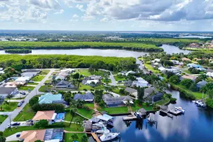 702 SE Adams Ct, Port Saint Lucie, FL 34984 - Photo 79