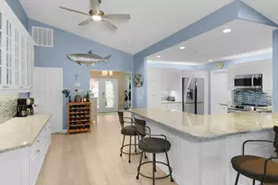 702 SE Adams Ct, Port Saint Lucie, FL 34984 - Photo 21