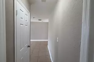 400 Metcalf Ct, West Palm Beach, FL 33407 - Photo 11