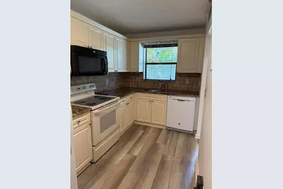 4760 Lucerne Lakes Boulevard #206, Lake Worth, FL 33467 - Photo 3