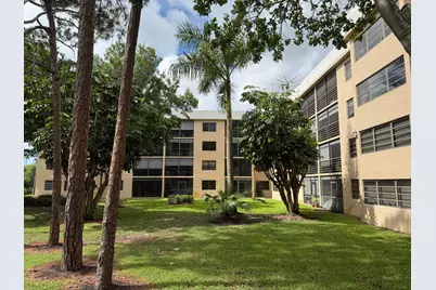 4760 Lucerne Lakes Boulevard W #206, Lake Worth, FL 33467 - Photo 13