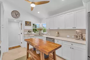 376 Live Oak Dr, Vero Beach, FL 32963 - Photo 9